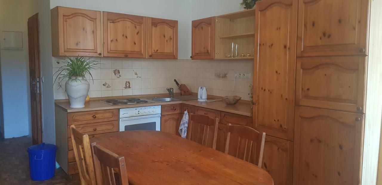 Apartman Namesti 2 Horní Blatná Zewnętrze zdjęcie